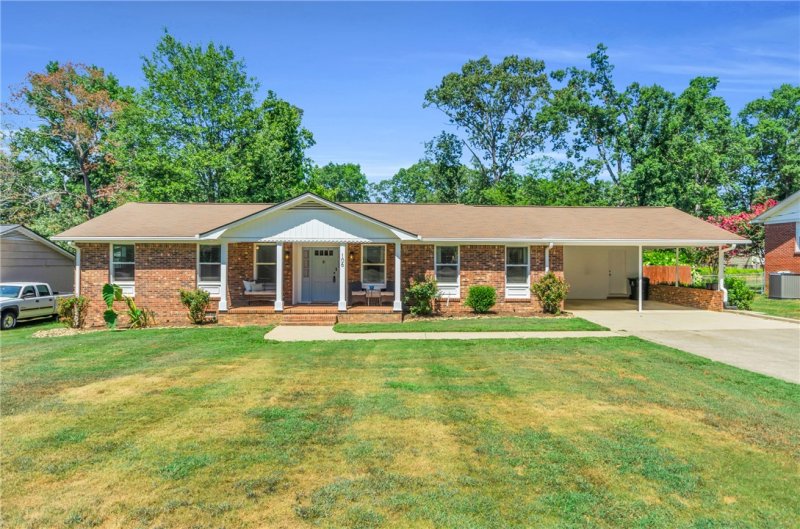 106 Bedford Drive
