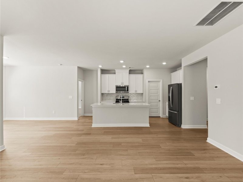 Property image 4 of 237 Merriweather Way in Holland Park, Spartanburg, SC 29306