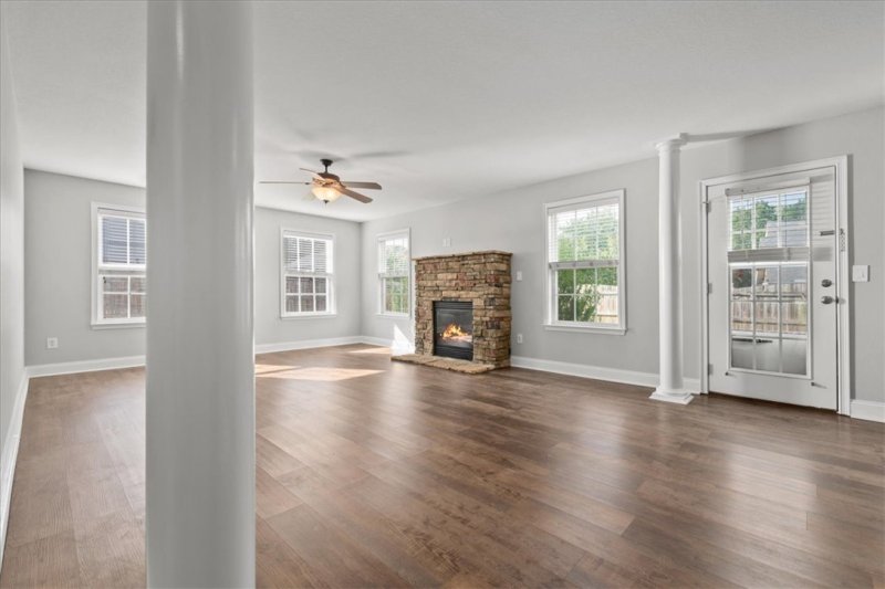 Property image 3 at 201 Silver Run Lane, Greenville, SC 29607