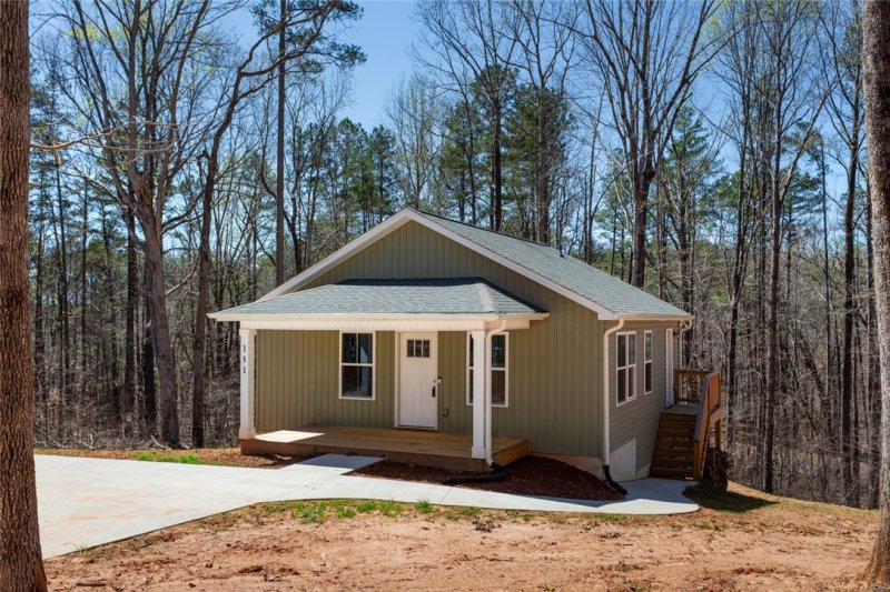 Property image 4 at 151 Nottingham Drive, Westminster, SC 29693