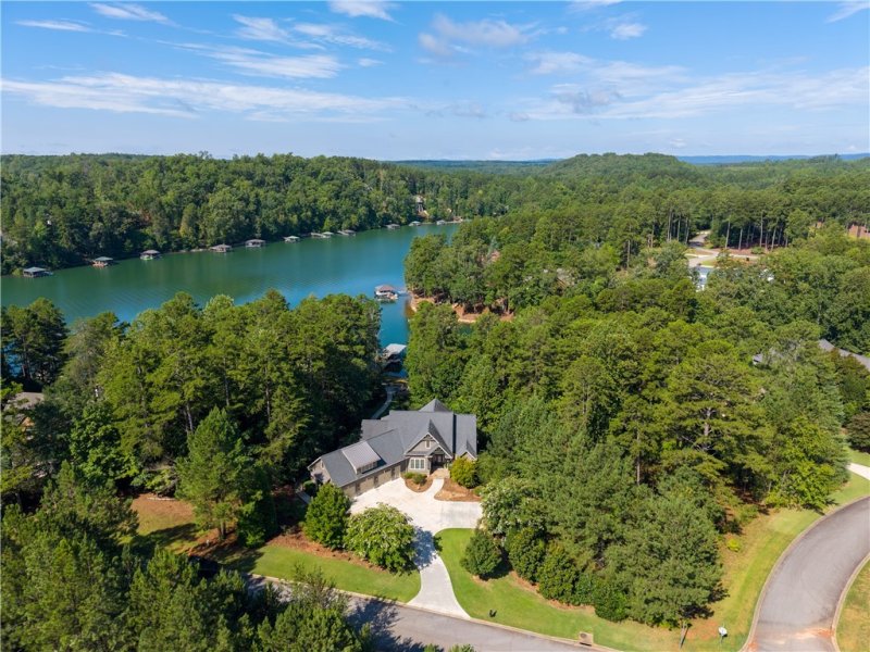 216 Rocky Springs Drive