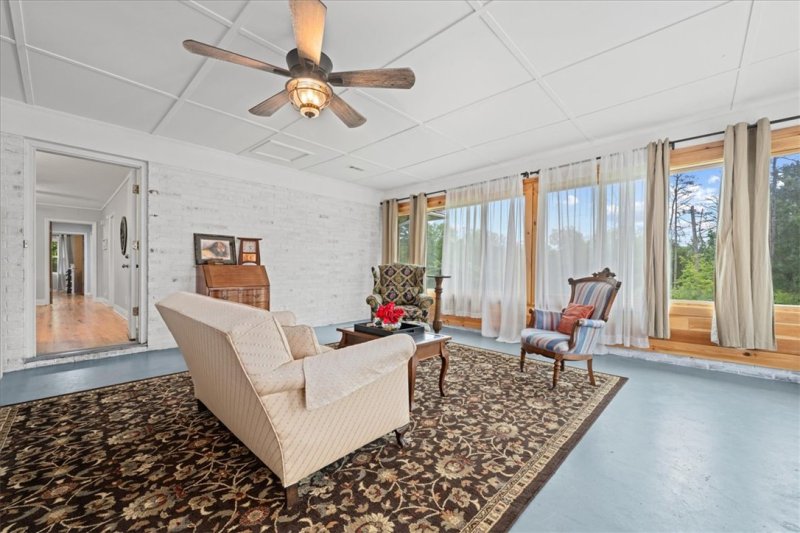 Property image 5 at 1473 E Tamassee Drive, Seneca, SC 29672