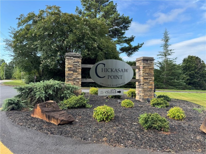 Property image 4 at 913 915 S Hogan Drive, Westminster, SC 29693