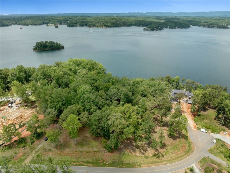 Property image 2 at 543 Haven Hill Lane, Six Mile, SC 29682