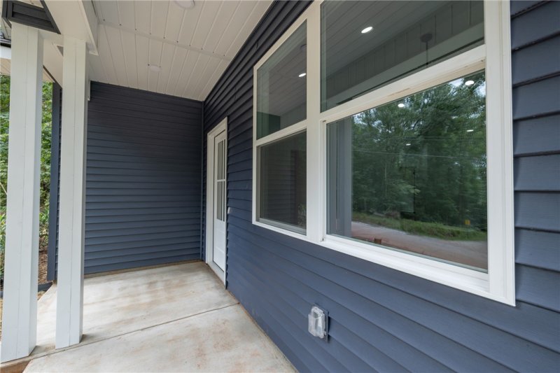 Property image 4 of 400 Hickory Trail in Foxwood Hills, Westminster, SC 29693