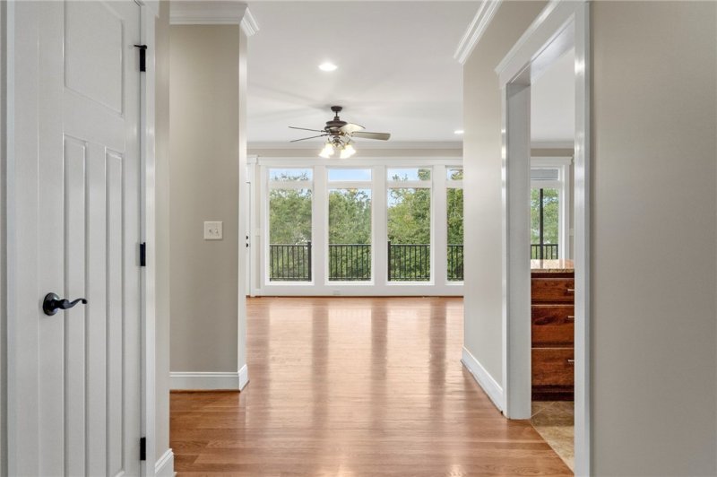 Property image 4 at 137 Crawford Lake Drive, Easley, SC 29642