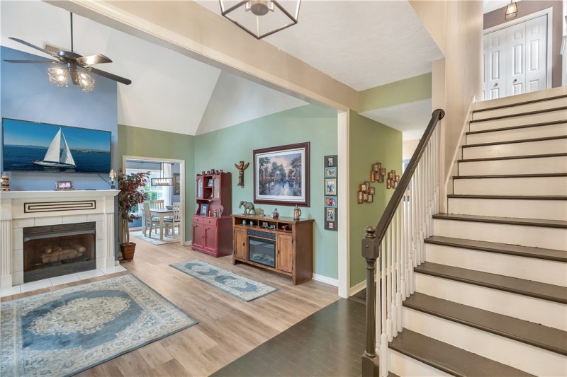 Property image 5 of 180 Grand Oak Circle in Heritage Oaks, Pendleton, SC 29670