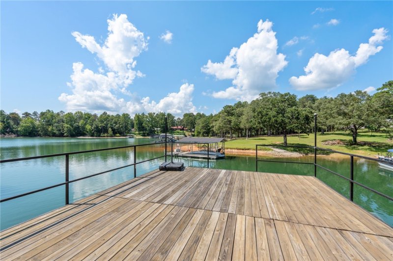 Property image 3 at 214 E Clearwater Shores Road, Fair Play, SC 29643