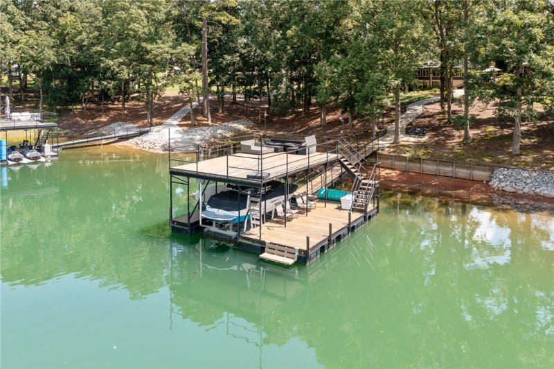 Property image 4 at 214 E Clearwater Shores Road, Fair Play, SC 29643