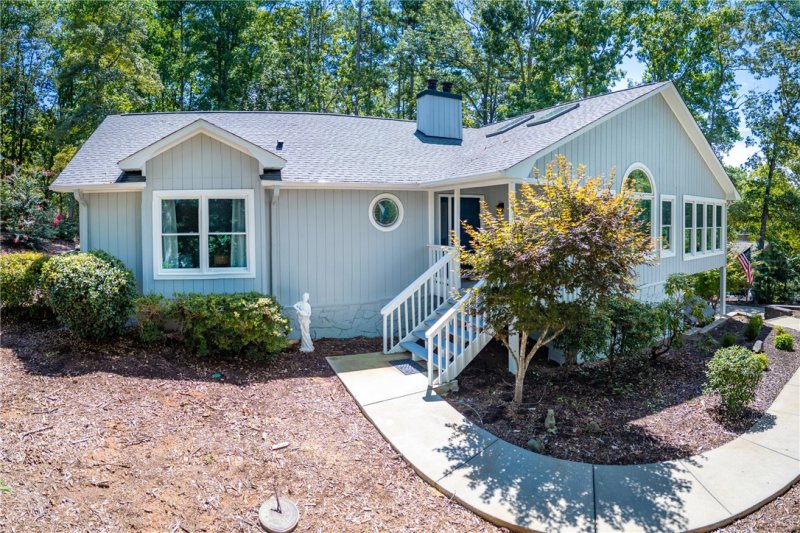 Property image 3 at 47 Foremast Drive, Salem, SC 29676