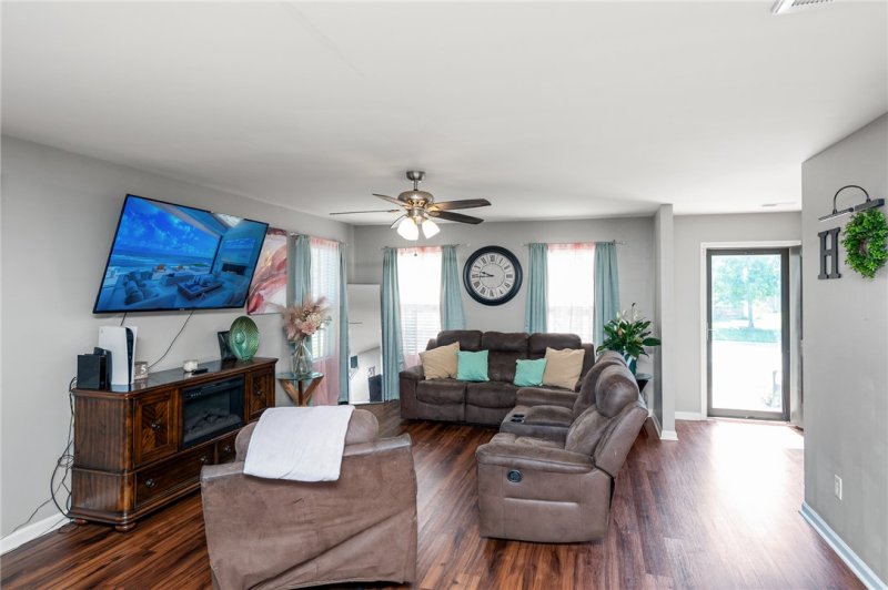 Property image 4 of 108 Traditions Boulevard in Village at Glenwood, Anderson, SC 29625