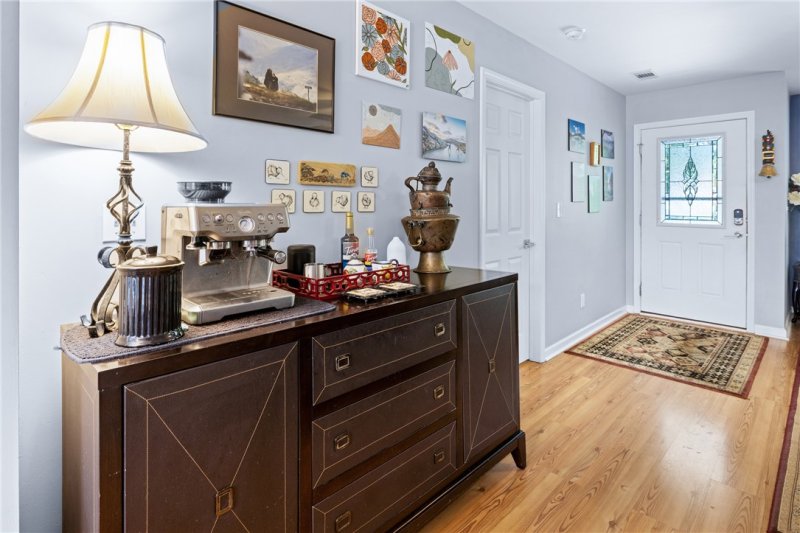 Property image 5 at 107 Point Place Drive, Westminster, SC 29693