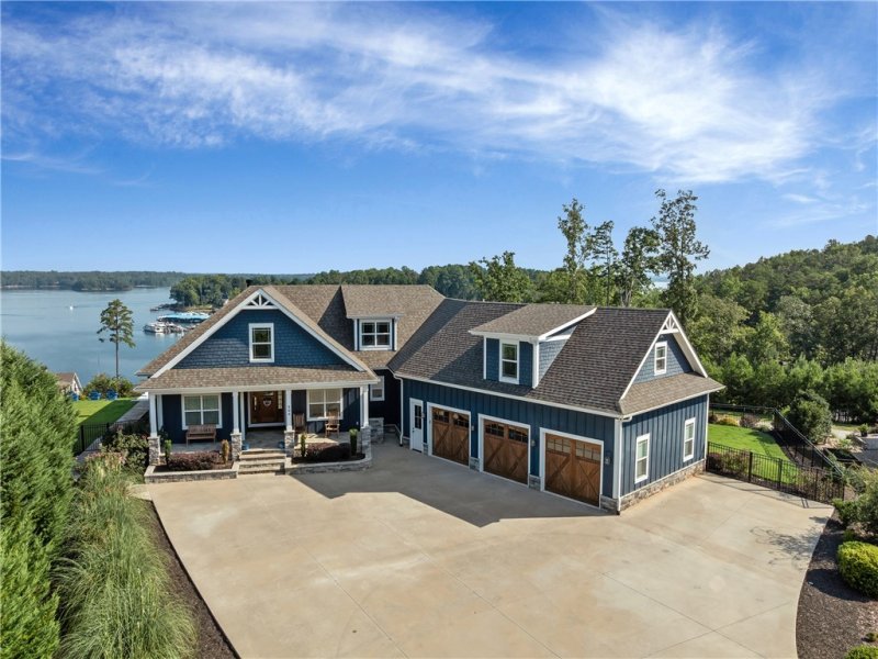 Property image 4 at 806 Mountain Way, Seneca, SC 29672