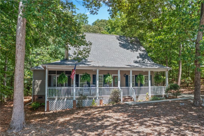 137 Indian Hills Drive