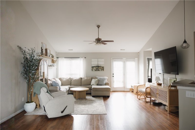 Property image 5 at 107 Longwood Lane, Easley, SC 29642