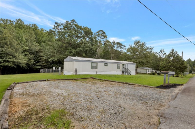 Property image 2 at 123 Twin Pond Road, Easley, SC 29640