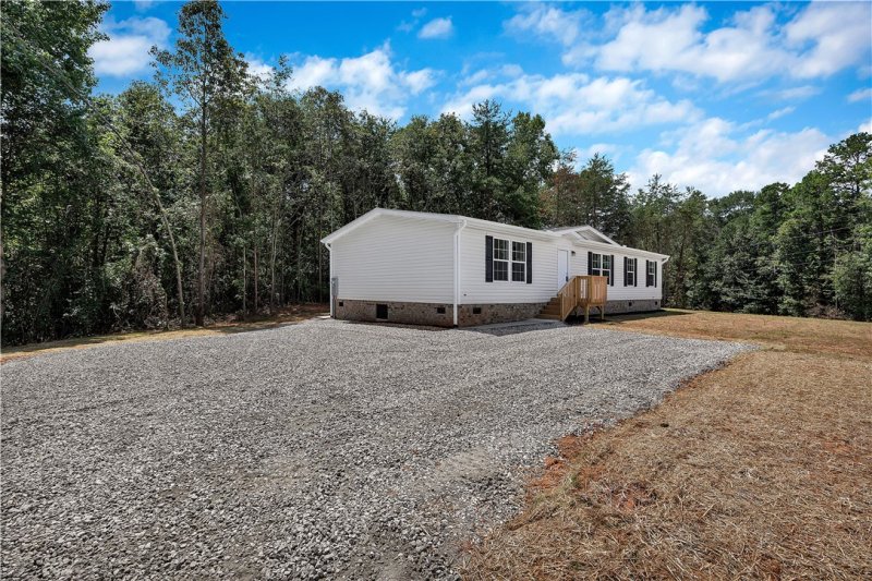 Property image 5 at 115 Viewmont Drive, Fair Play, SC 29643