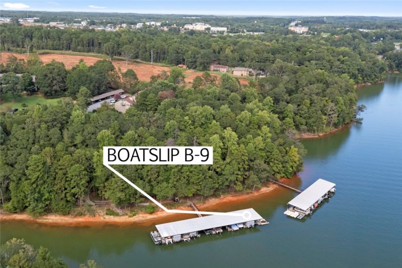 Property image 2 at 1702 Leeward Road, Anderson, SC 29625