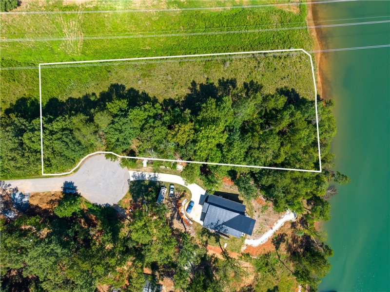 Property image 4 of Lot 61 Hardwood Pointe Drive in Peninsula Pointe North, West Union, SC 29696