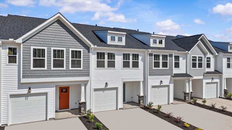 Property image 2 at 519 Harebell Way, Greenville, SC 29617