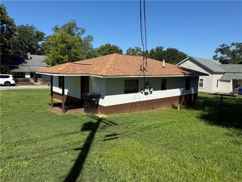 Property image 3 of 314 J Street in Appleton Mill V, Anderson, SC 29625
