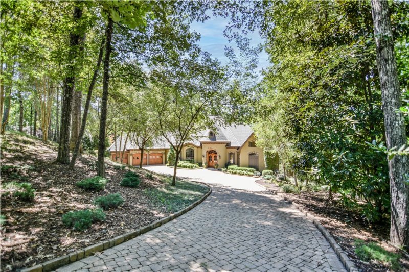 Property image 3 of 730 Placid Cove Way in Cliffs At Keowee Falls South, Salem, SC 29676