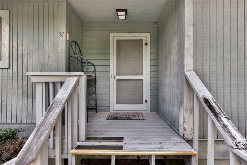 Property image 2 at 37 Par Harbor Way, Salem, SC 29676
