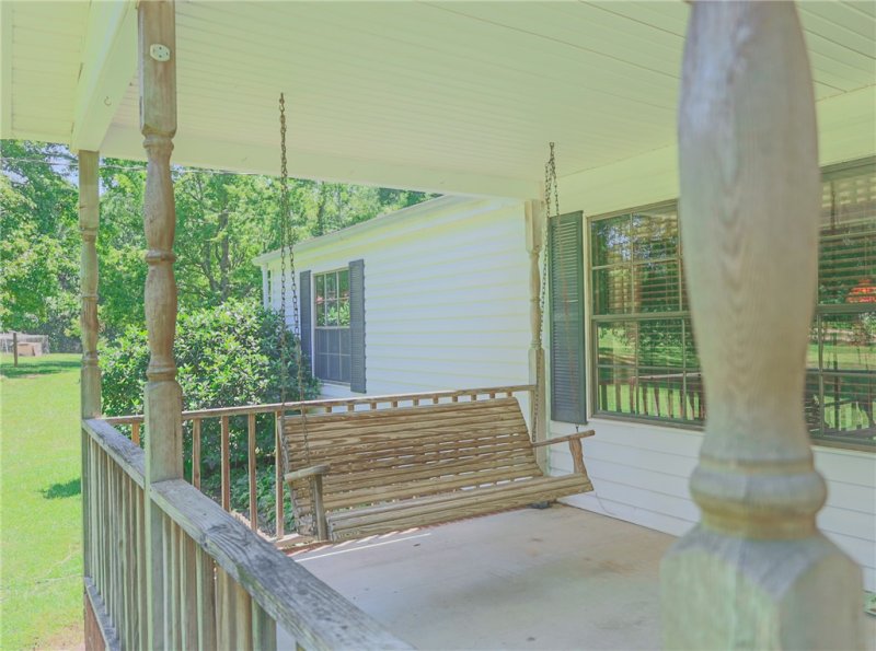 Property image 3 at 530 Farmer Street, Starr, SC 29684