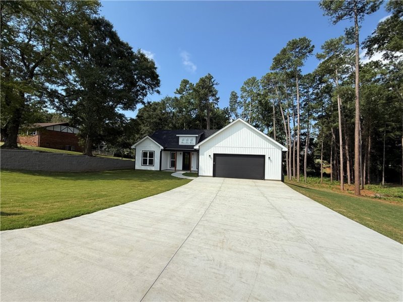 Property image 3 at 115 Century Court, Pendleton, SC 29670