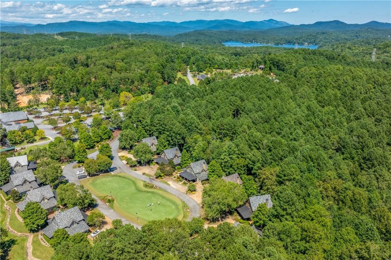 Property image 3 of 250 Linkside Court in Cliffs At Keowee Falls South, Salem, SC 29676