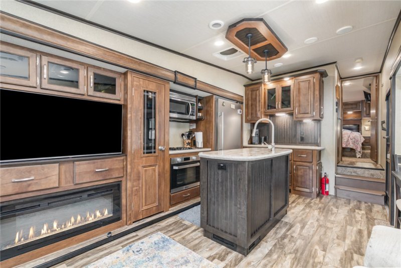 Property image 2 at 1007 Concord Drive, Westminster, SC 29693