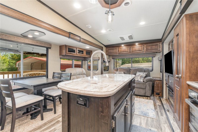 Property image 3 at 1007 Concord Drive, Westminster, SC 29693