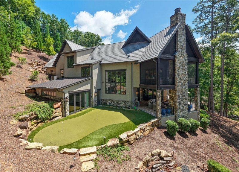 Cliffs At Keowee Springs