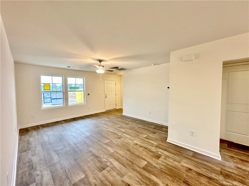 Property image 4 at 612 Seaborn Circle, Pendleton, SC 29670