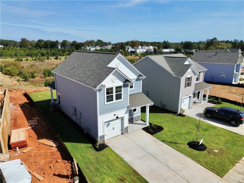 Property image 2 of 614 Seaborn Circle in Champions Village at Cherry Hill, Pendleton, SC 29670