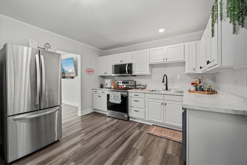 Property image 3 at 837 N Andover Drive, Walhalla, SC 29691