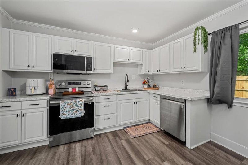 Property image 4 at 837 N Andover Drive, Walhalla, SC 29691