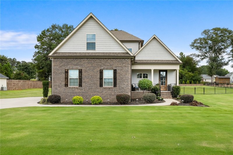 Spring Brook, Anderson Community