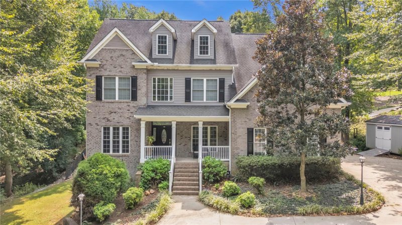 Stone Pond, Seneca Community