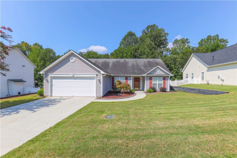 Property image 5 at 120 Rounded Wing Drive, Easley, SC 29642