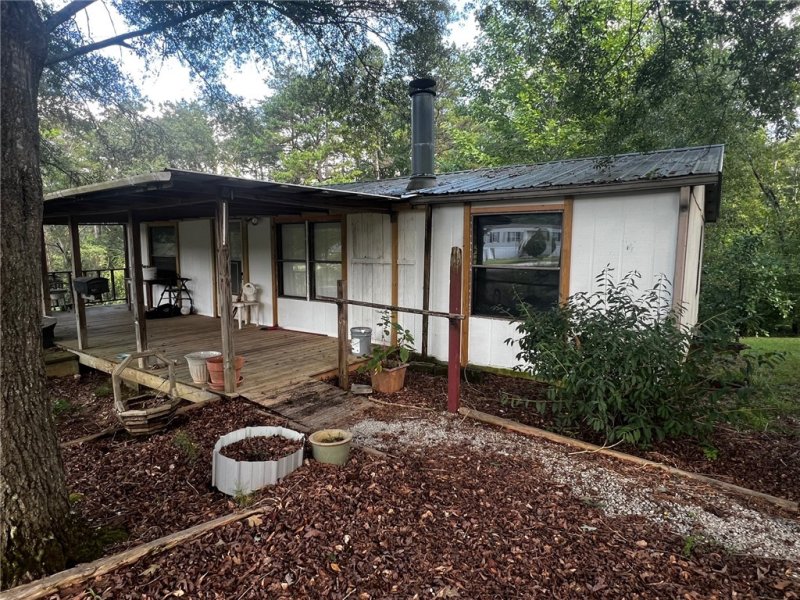 1084 Westminster Highway