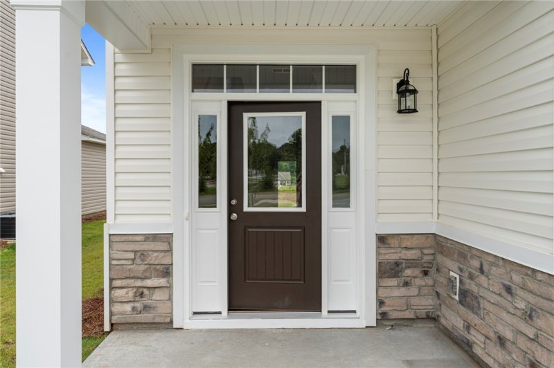 Property image 2 of 105 Weaver Way in Wren Point, Pendleton, SC 29670