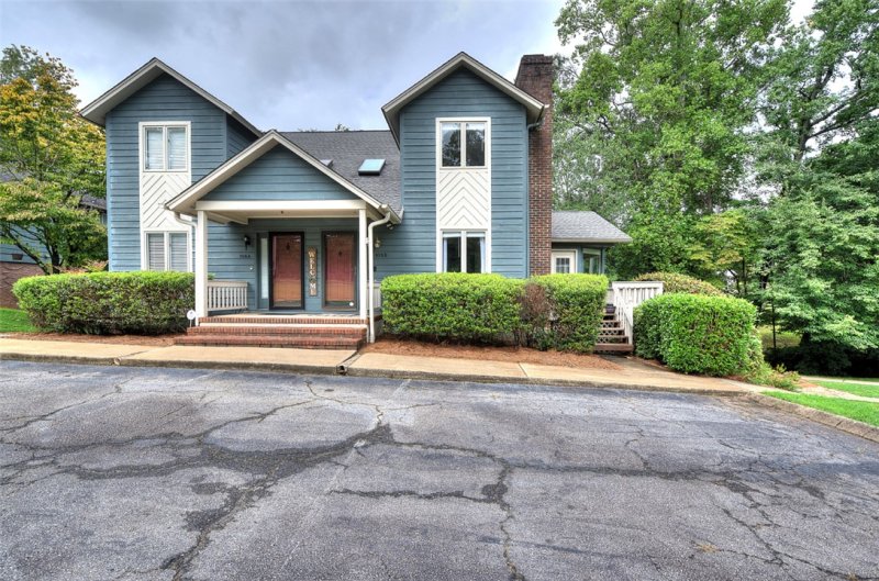 Property image 2 at 105 B Fairway Oaks Lane, Easley, SC 29642