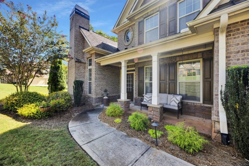 Property image 3 of 109 Vining Crossing in Hammond Hall, Belton, SC 29627