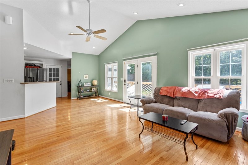 Property image 5 of 100 Echota Trail in Cherokee Garden, Seneca, SC 29672