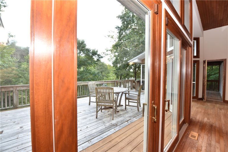 Property image 5 of 138 Springlake Road in Spring Lake, Six Mile, SC 29682