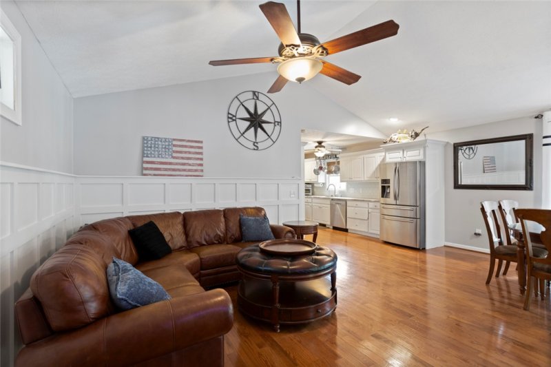 Property image 5 of 234 Newbury Circle in Foxwood Hills, Westminster, SC 29693