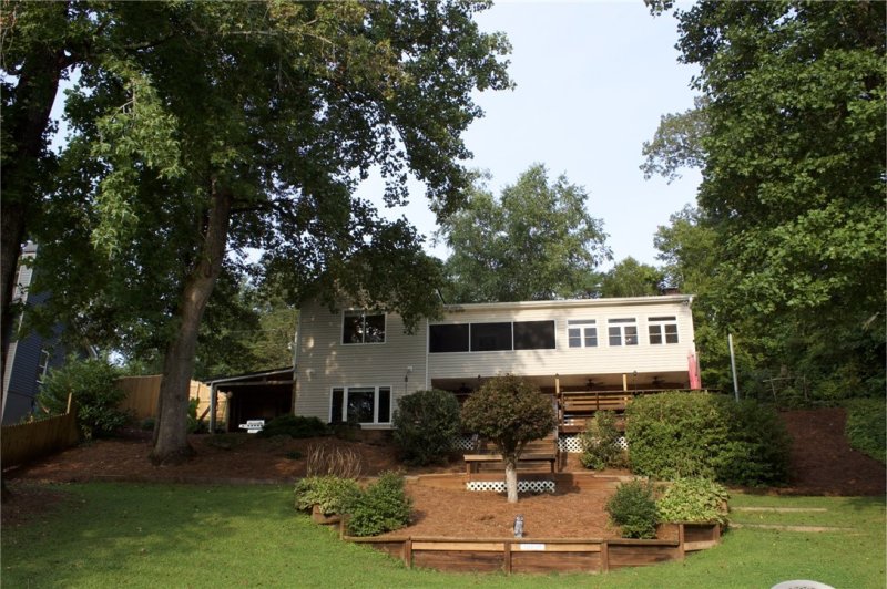 Whitewater Lake, Salem Community