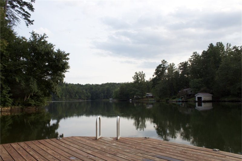 Property image 4 of 633 N Lake Drive in Whitewater Lake, Salem, SC 29676