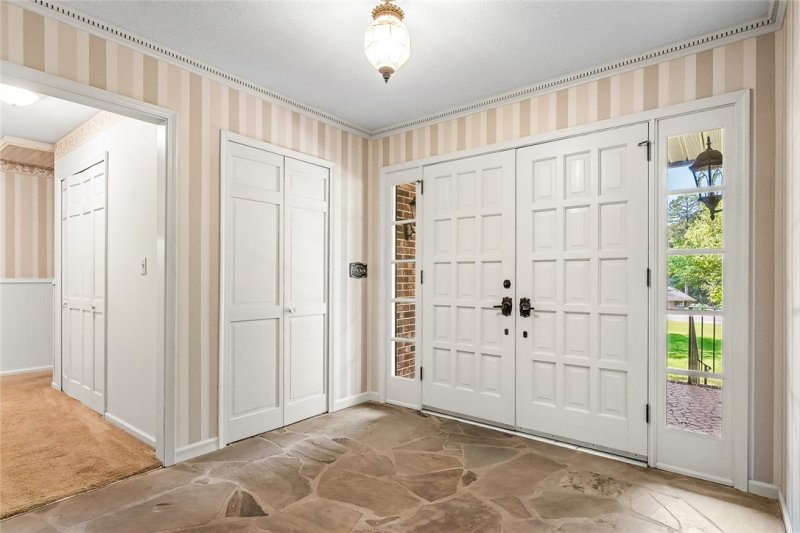 Property image 5 at 900 Meadow Lane, Anderson, SC 29621